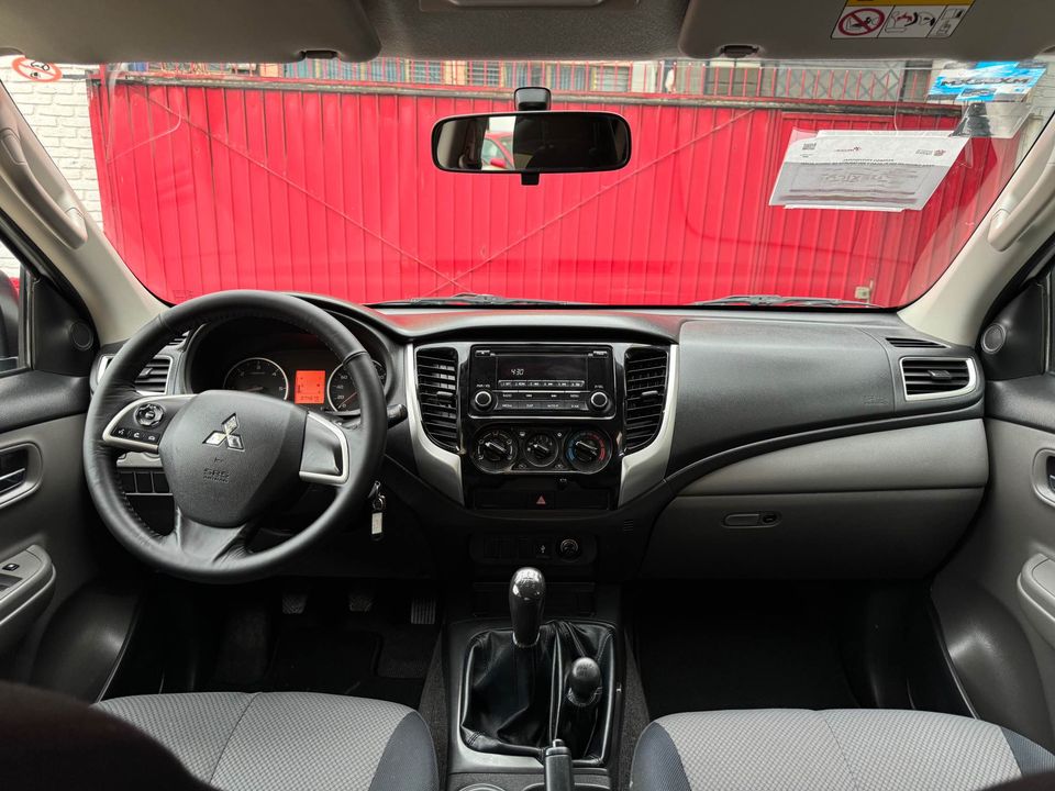 Mitsubishi L200 Doble Cabina Tdi 4x4 2018 
